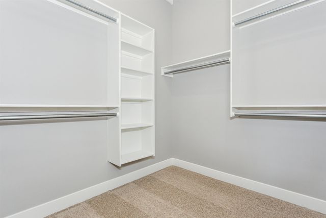 429 E Lexington Ln, Andover, KS 67002