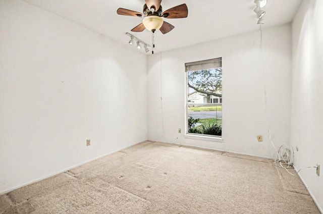 482 Lost Rock Drive, Houston, TX 77598