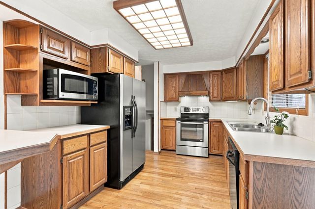 2717 S McDonald Rd, Spokane Valley, WA 99216