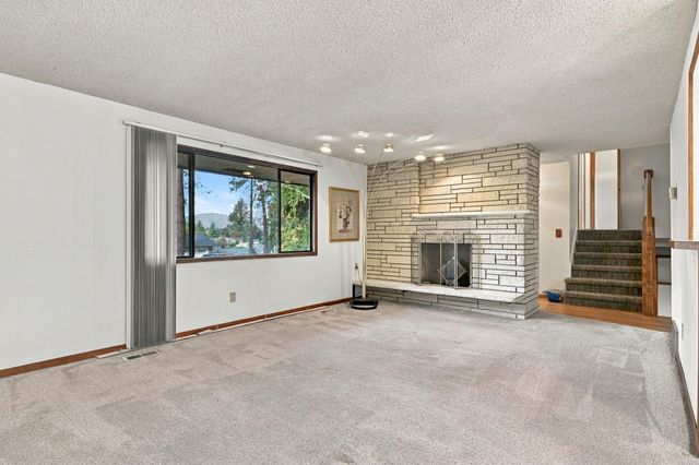 2717 S McDonald Rd, Spokane Valley, WA 99216