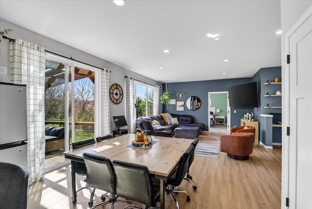 711 Sugar Maple Lane, Verona, WI 53593