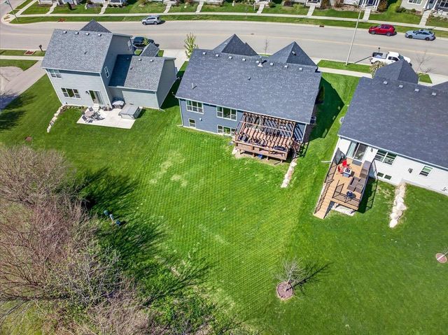 711 Sugar Maple Lane, Verona, WI 53593