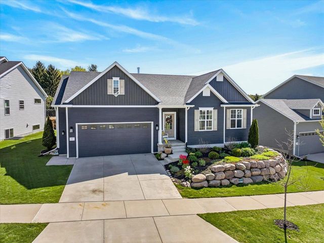 711 Sugar Maple Lane, Verona, WI 53593