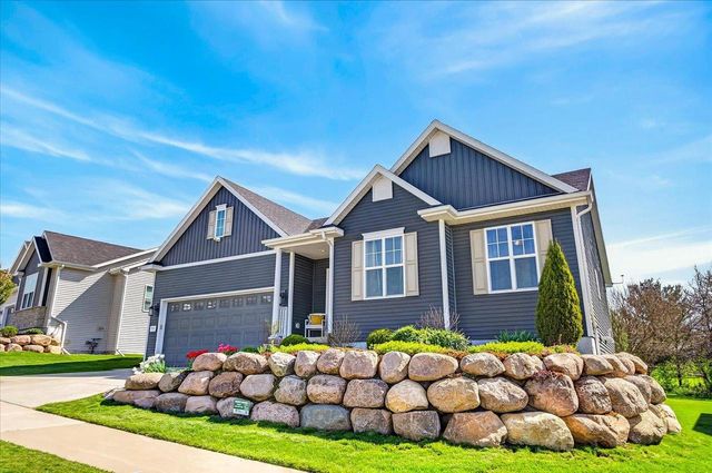 711 Sugar Maple Lane, Verona, WI 53593