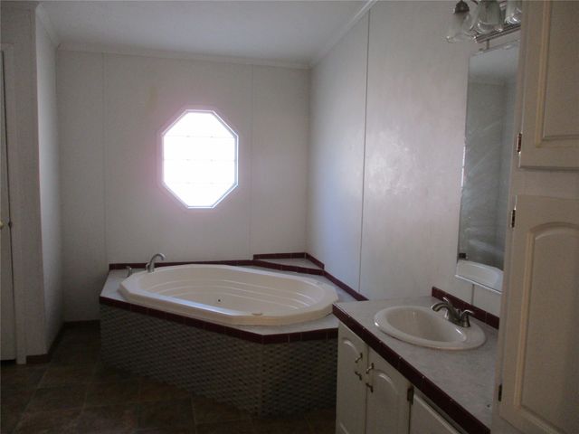 364 Rains County road 4530, Point, TX 75472