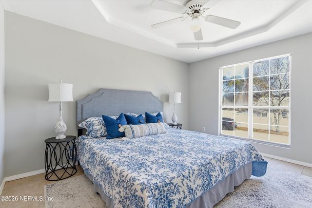 572 STAFFORDSHIRE Drive, Jacksonville, FL 32225