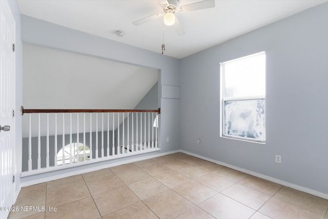 572 STAFFORDSHIRE Drive, Jacksonville, FL 32225