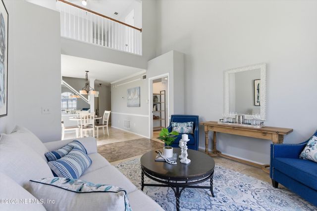 572 STAFFORDSHIRE Drive, Jacksonville, FL 32225