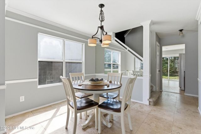 572 STAFFORDSHIRE Drive, Jacksonville, FL 32225