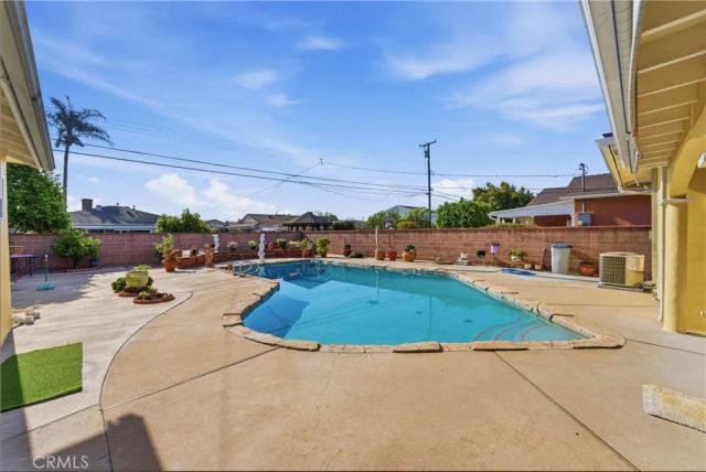 10406 Hasty, Downey, CA 90241