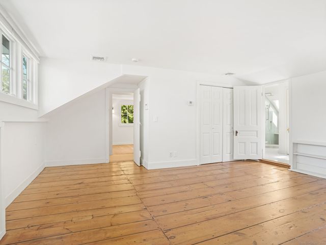 168 Rowayton Avenue A, Norwalk, CT 06853