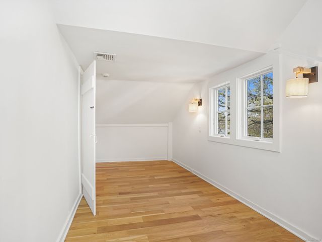 168 Rowayton Avenue A, Norwalk, CT 06853