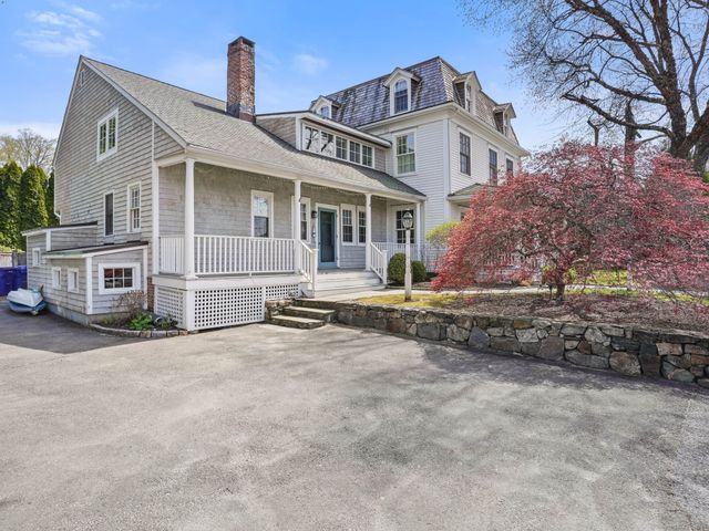 168 Rowayton Avenue A, Norwalk, CT 06853