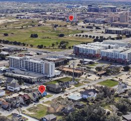 300 Cooner Street, College Station, TX 77840