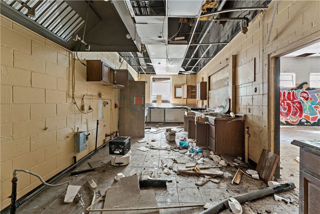 101 Hazlett St, Fineview, PA 15214