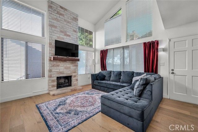 3659 Country Club Dr C, Long Beach, CA 90807