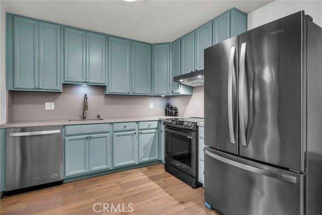 3659 Country Club Dr C, Long Beach, CA 90807