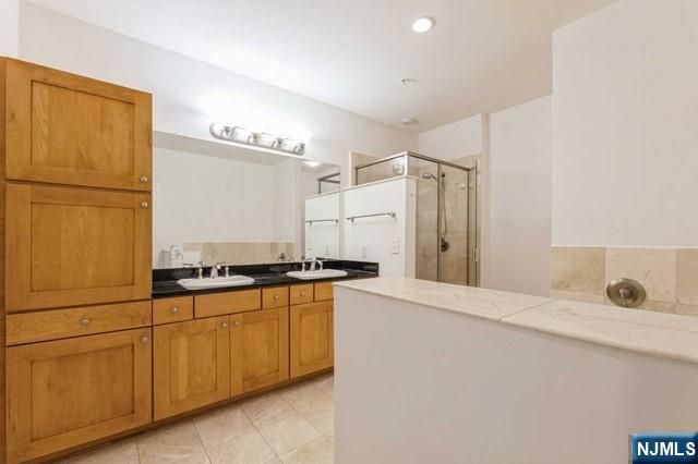 20 Ave At Port Imperial 324, West New York, NJ 07093