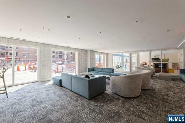 20 Ave At Port Imperial 324, West New York, NJ 07093