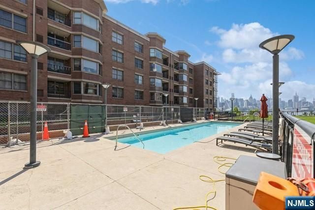 20 Ave At Port Imperial 324, West New York, NJ 07093