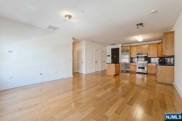 20 Ave At Port Imperial 324, West New York, NJ 07093
