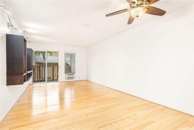 98-834 Noelani Street 8, Pearl City, HI 96782