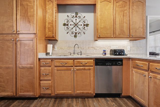 110 Timberland Dr, Columbia, TN 38401