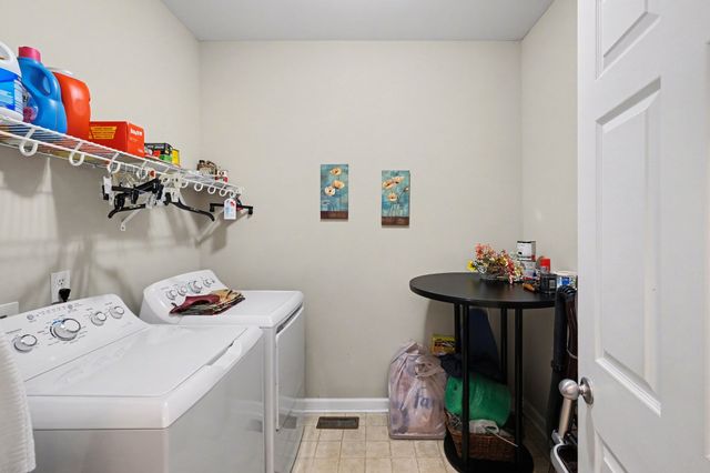 110 Timberland Dr, Columbia, TN 38401