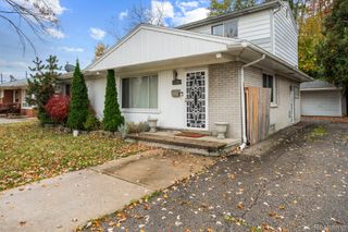 29249 Everett Street, Southfield, MI 48076