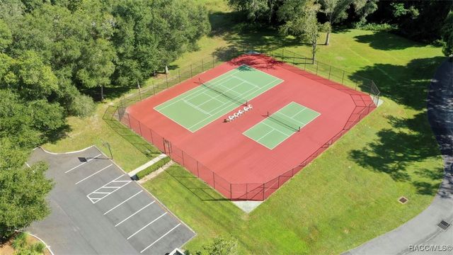 2564 E Chivalry Court, Hernando, FL 34442