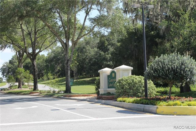 2564 E Chivalry Court, Hernando, FL 34442