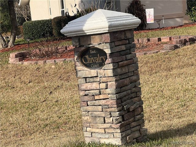 2564 E Chivalry Court, Hernando, FL 34442