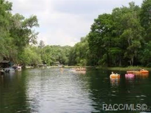 2564 E Chivalry Court, Hernando, FL 34442