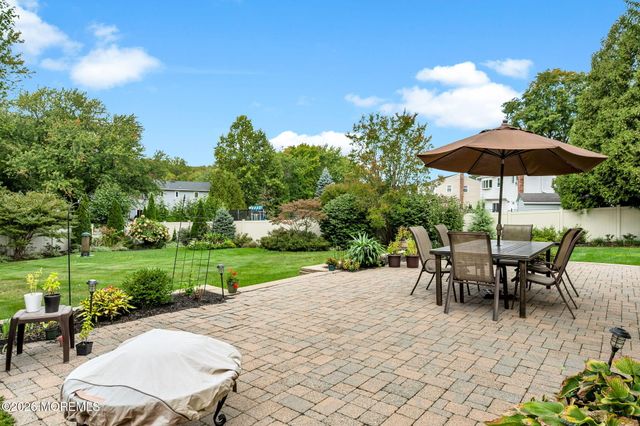 79 Hosford Avenue, Leonardo, NJ 07737