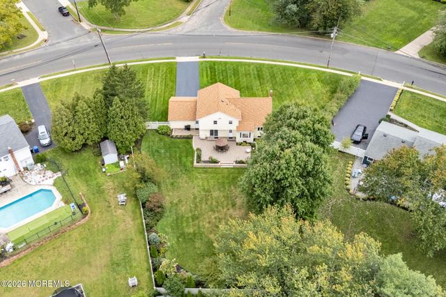 79 Hosford Avenue, Leonardo, NJ 07737