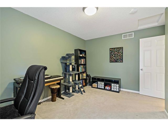 1730 3rd Street NE, Minneapolis, MN 55413