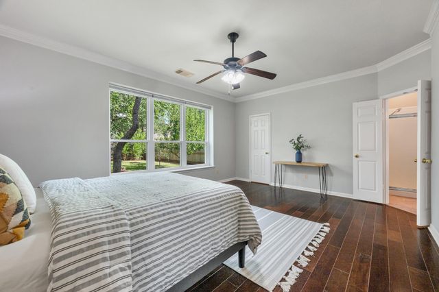 10808 Beachmont LN, Austin, TX 78739