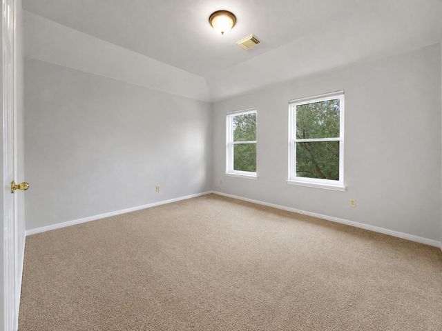 10808 Beachmont LN, Austin, TX 78739