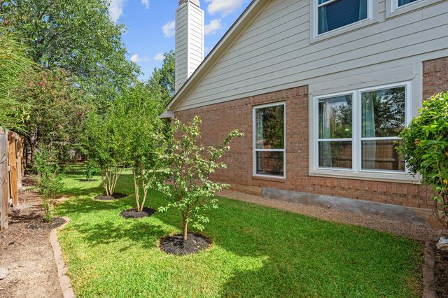 10808 Beachmont LN, Austin, TX 78739