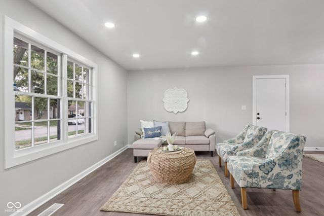 6508 Meadowlark Drive, Indianapolis, IN 46226