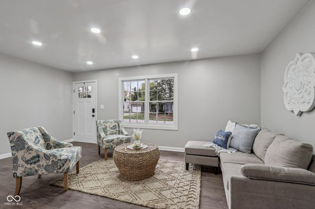 6508 Meadowlark Drive, Indianapolis, IN 46226