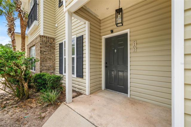 5065 NW 45TH ROAD 102, Gainesville, FL 32606