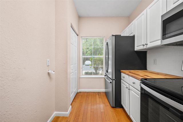 5065 NW 45TH ROAD 102, Gainesville, FL 32606