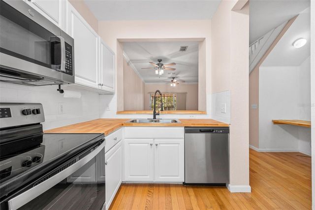 5065 NW 45TH ROAD 102, Gainesville, FL 32606