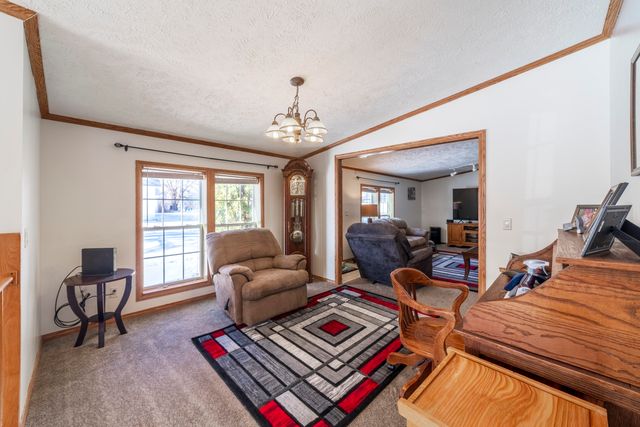 409 W South Street, Hebron, IN 46341