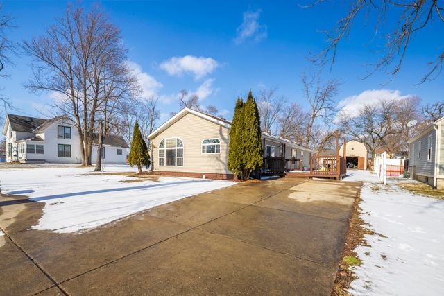 409 W South Street, Hebron, IN 46341