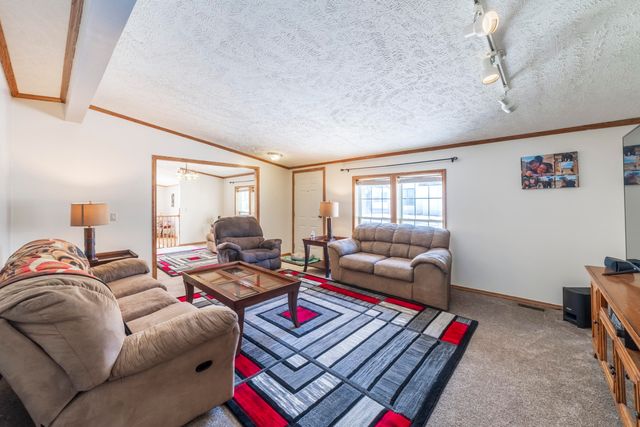 409 W South Street, Hebron, IN 46341