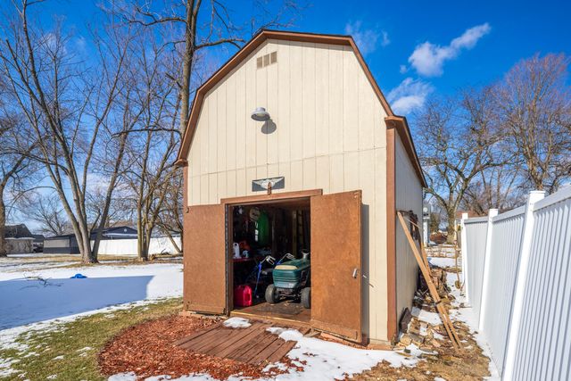 409 W South Street, Hebron, IN 46341