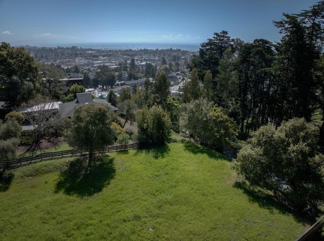 112 Hillcrest Terrace, Santa Cruz, CA 95060