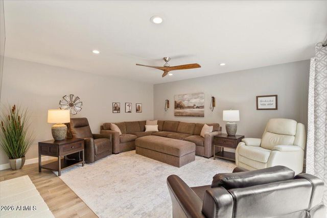 7905 E PLAZA Avenue, Scottsdale, AZ 85250